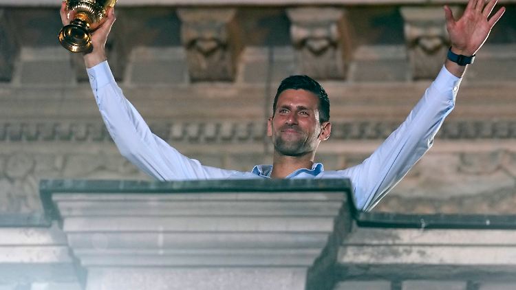 Novak Djokovic ließ sich nach seinem Wimbledon-Erfolg in Belgrad feiern. 