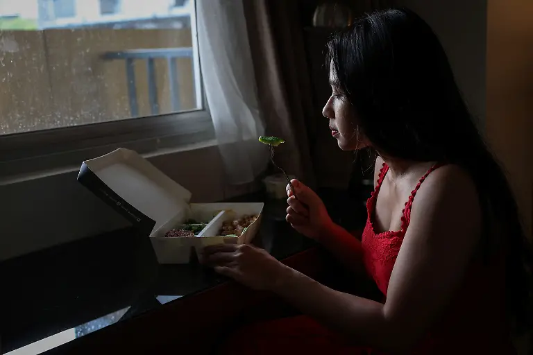 2024-06-13T230050Z-465869229-RC2U68A2K23U-RTRMADP-3-OLYMPICS-2024-GYMNASTICS-INDONESIA