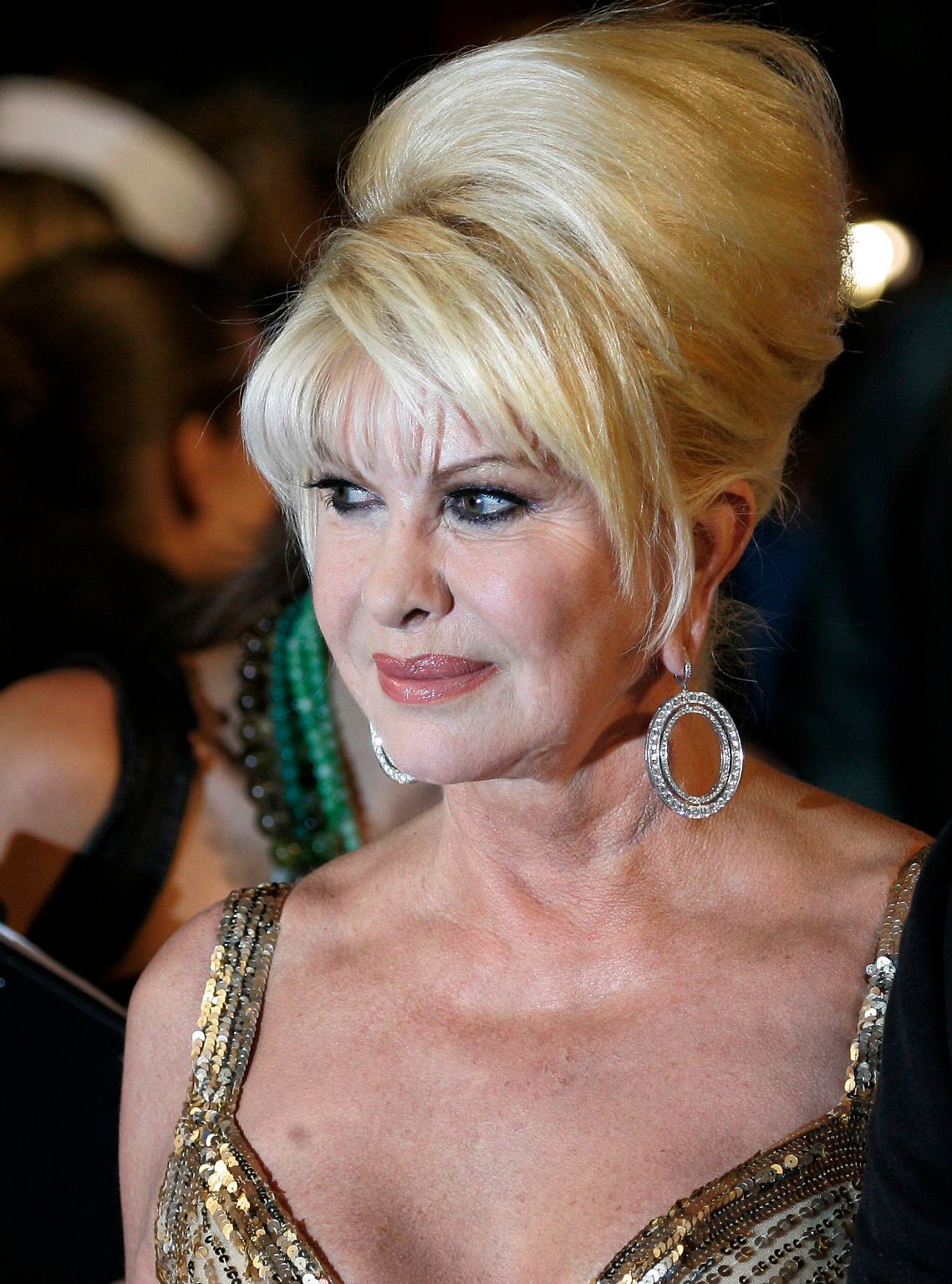 Die Nachricht von ihrem Tod kommt überraschend. Ivana Trump ist im Alter von 73 Jahren gestorben. Zur Todesursache ...
