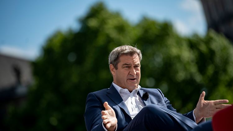 "Die Ampel-Koalition entpuppt sich immer mehr als norddeutsches Konstrukt", sagt Markus Söder. 