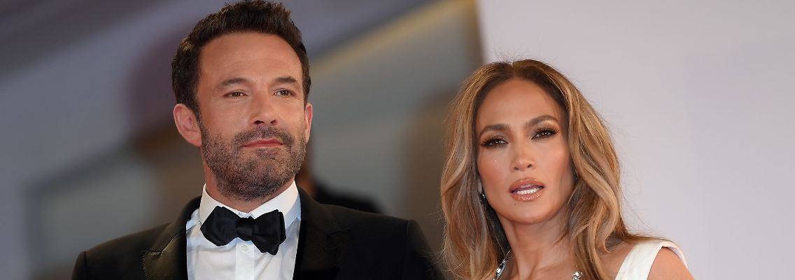 Ben Affleck und Jennifer Lopez haben sich in Las Vegas die Heiratslizenz besorgt.