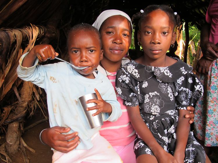 Die 28-jährige Vanise Jean Pierre ist Witwe und Mutter von zwei Kindern. Sie hat sich in Port-au-Prince als Straßenverkäuferin durchgeschlagen.
