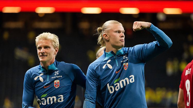 Morten Thorsby (l.) mit seinem Norwegen-Kumepl Haaland.