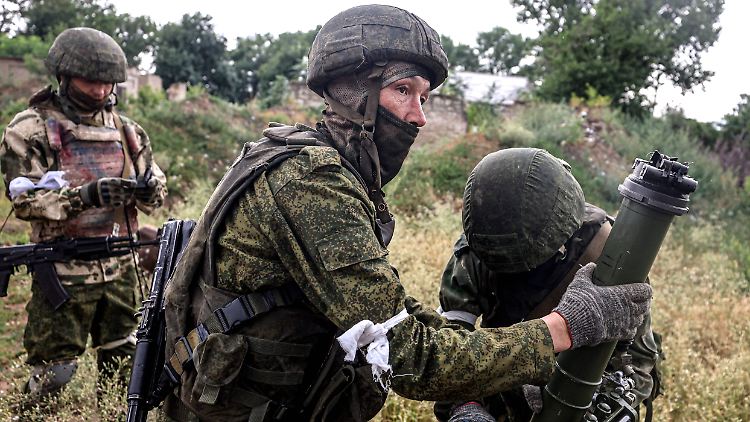 Russische Soldaten in der Region Cherson im Süden der Ukraine. 