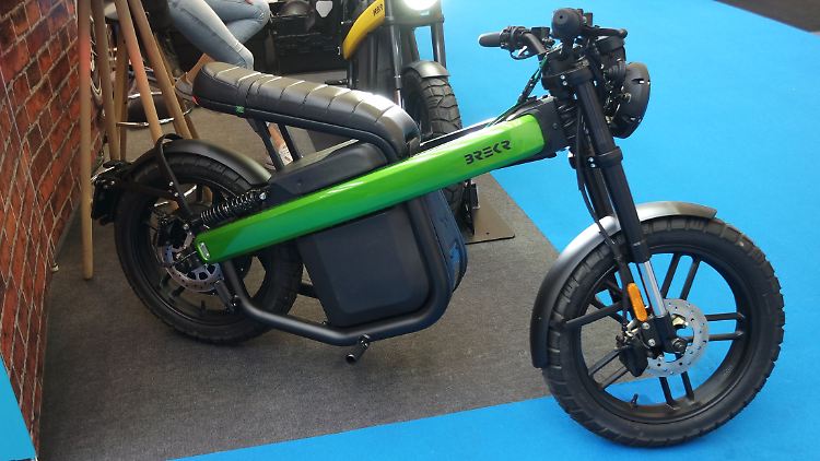 Die E-Mofas von Brekr haben keine Pedalantriebe und müssen daher als elektrische Leichtkrafträder zugelassen werden.