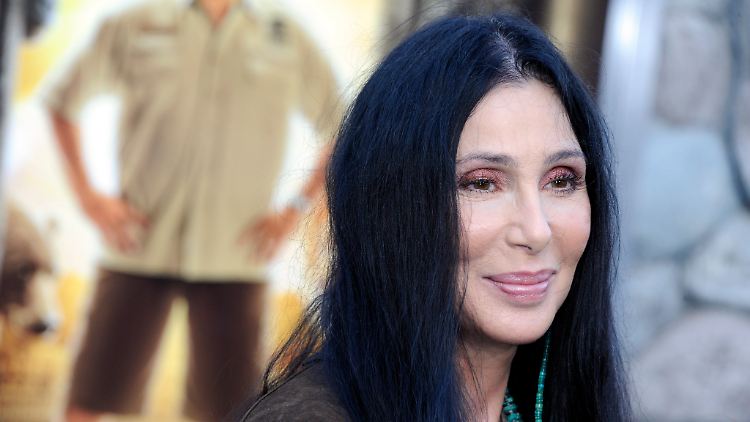 Hat zwei Kinder: Cher.