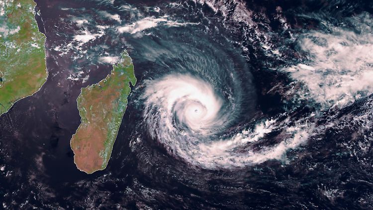 Ein EUMETSAT-Satellit fängt im Februar Zyklon Batsirai vor der Ostküste von Madagaskar ein.