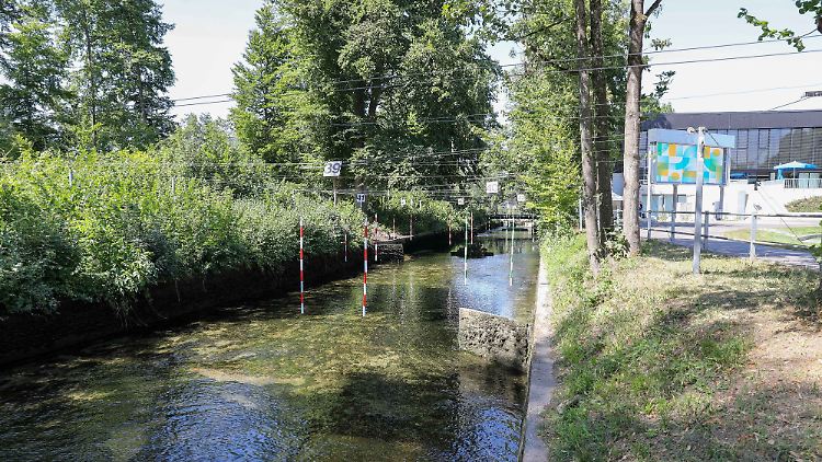 Ein aktueller Blick auf den Eiskanal am Lech. 