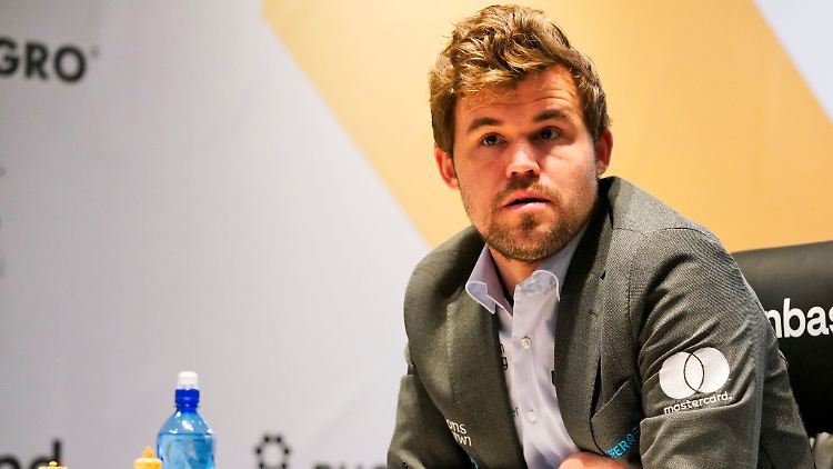 Magnus Carlsen fühlt sich von einem Herausforderer betrogen.
