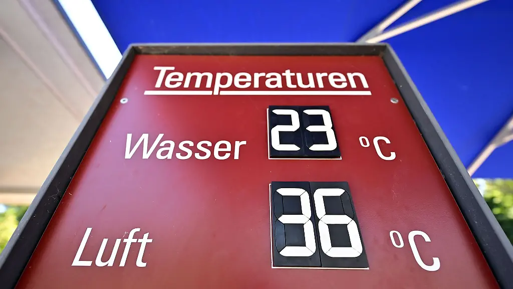 Heisse-Staedte-Hitzeschutz-stellt-die-Kommunen-in-Thueringen-vor-Herausforderungen