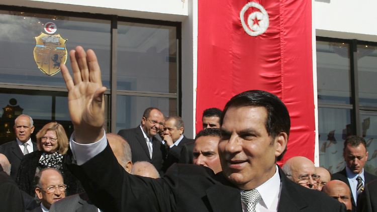 Zine el Abidine Ben Ali.