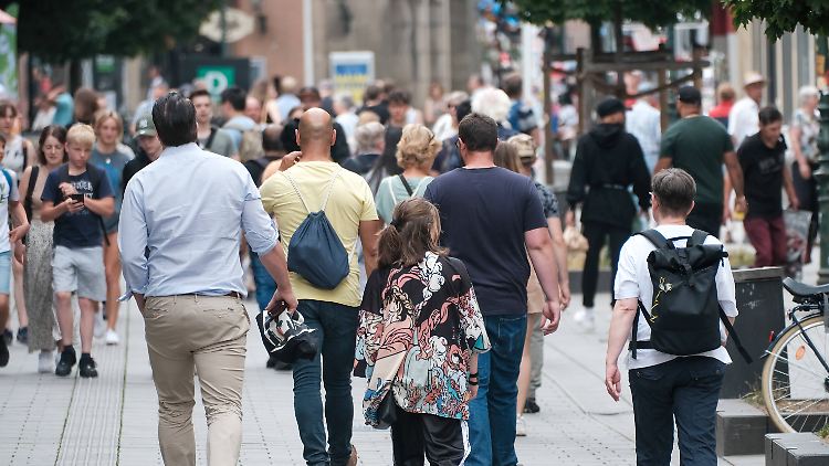 Für die Studie wurden zum zweiten Mal Daten von fast 11.200 Menschen ab 14 Jahren ausgewertet.