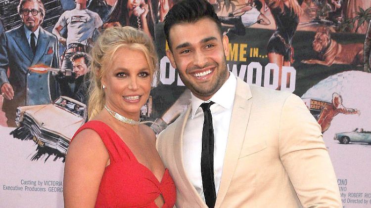 Britney und ihr neuer Ehemann Sam Asghari.