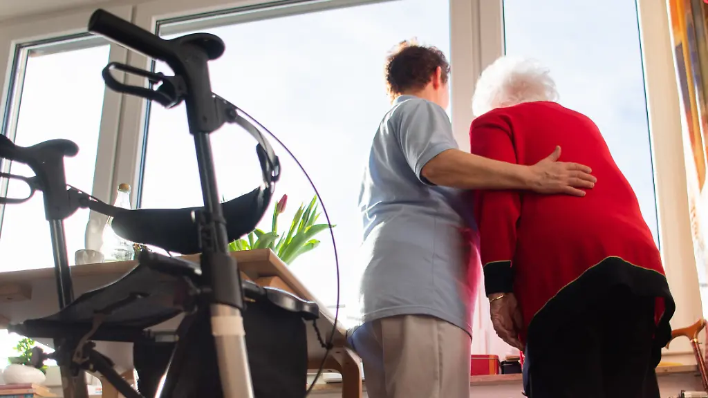 73b52fecdf0e12374bb53829859bbe7f