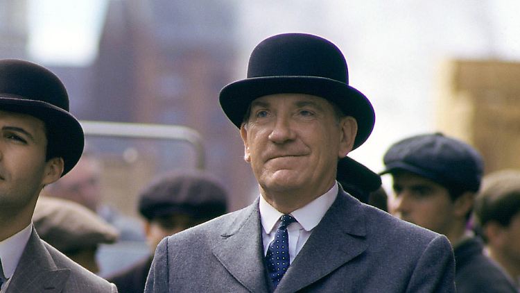 Der Brite David Warner in seiner Rolle als Spicer Lovejoy in "Titanic".