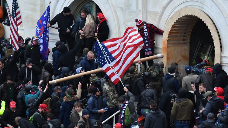 Der 6. Januar 2021 geht als dunkler Tag für die Demokratie in die Geschichte der USA ein.