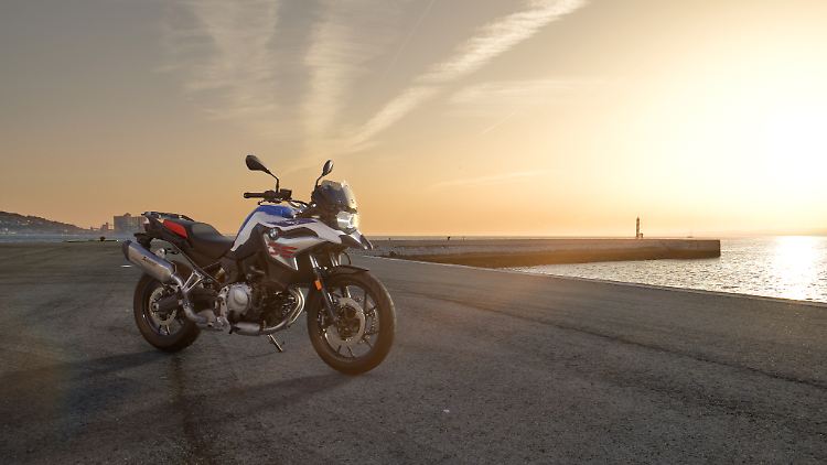 Die derzeitige Generation der BMW F 750 GS hat BMW im Frühjahr 2018 vorgestellt.