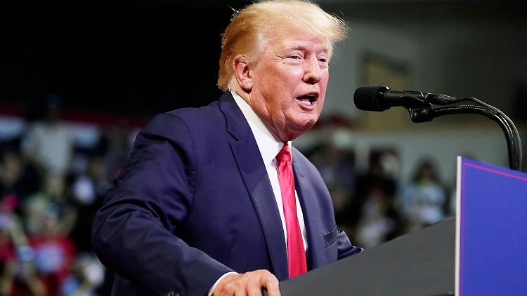 Trump kokettiert mit einer erneuten Kandidatur, festgelegt hat er sich aber noch nicht.