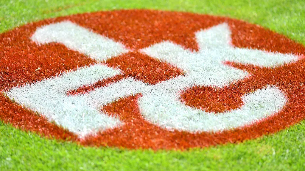 Testspielsieg-fuer-den-Fussball-Zweitligisten-1-FC-Kaiserslautern