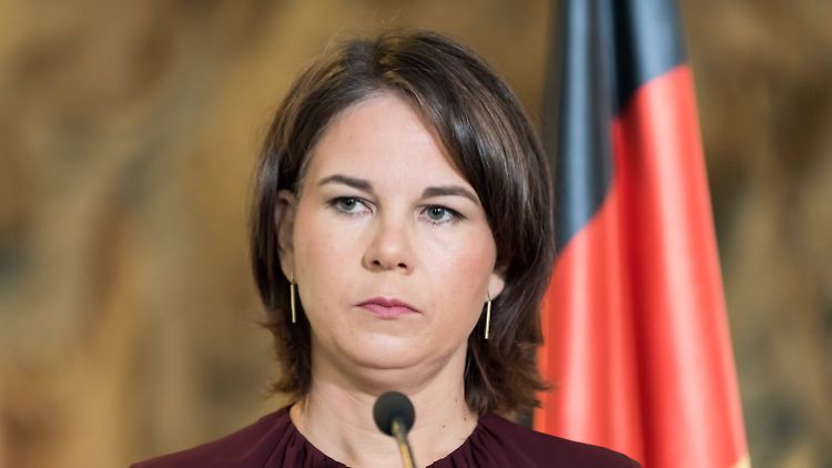 Die Spannungen zwischen Athen und Ankara müssten mit Gesprächen gelöst werden, fordert Baerbock.