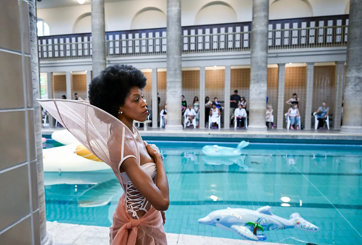 5a08ee8afec7020d59d6a601ece973f1