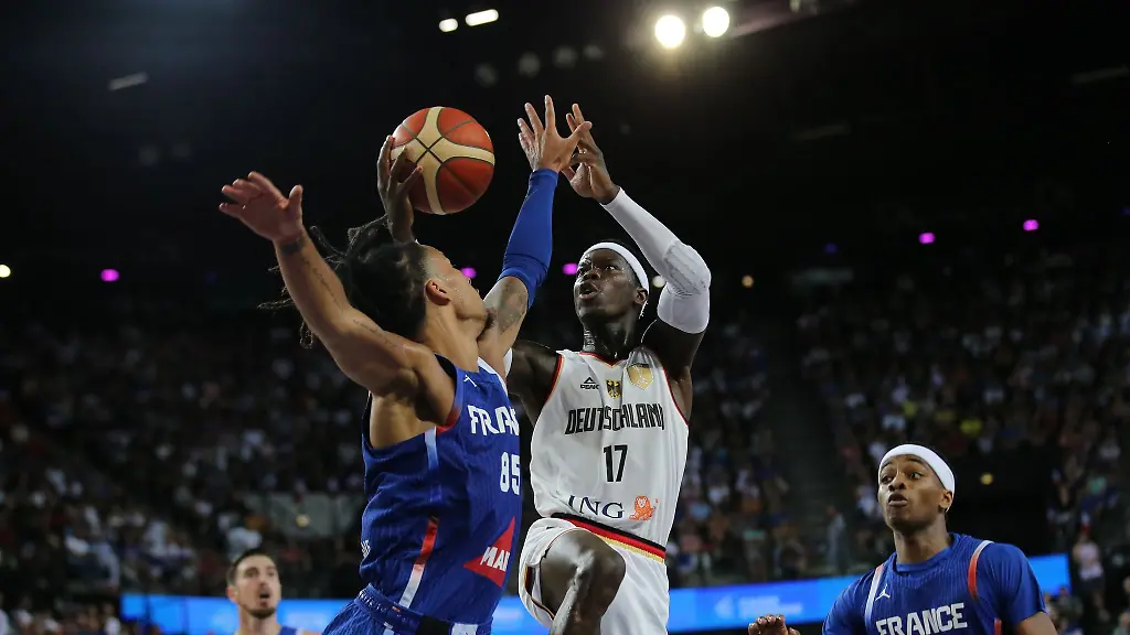 Machte-ein-starkes-Spiel-DBB-Kapitaen-Dennis-Schroeder-M