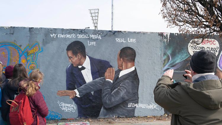 Will Smith würde gerne reinen Tisch mit Chris Rock machen.