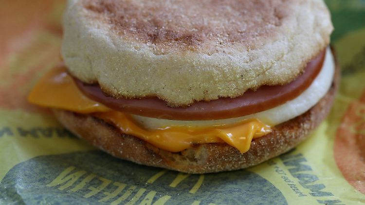 Um das Land vor Krankheiten zu schützen, dürfen nicht einmal kleine Snacks wie Burger von McDonald's nach Australien eingeführt werden.