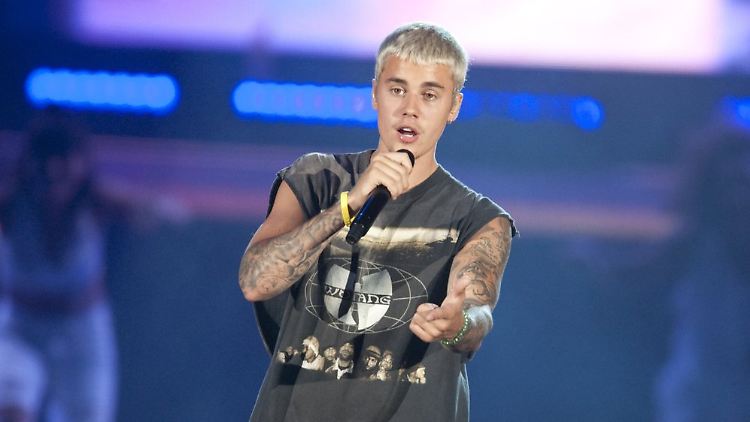 Justin Bieber will der Kollektion nicht zugestimmt haben. H&M widerspricht, reagiert aber trotzdem.