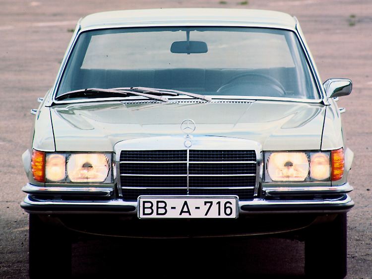 Debüt vor 50 Jahren: die erstmals offiziell "S-Klasse" genannte Mercedes-Benz-Baureihe W116.