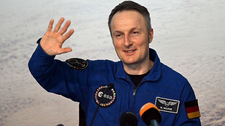 Die Reise zum Mond ist sein "größter Traum", sagt der deutsche Astronaut Matthias Maurer.