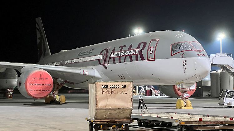 Qatar Airways sieht durch die Lack-Schäden an den A350-Jets ein Sicherheitsproblem.