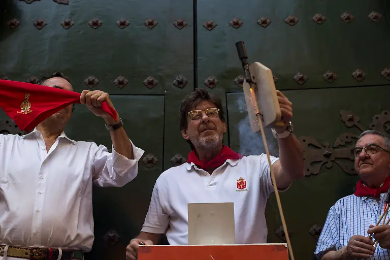 ecbd6b8abe6c7f9b4ee9db2514f7ad7f