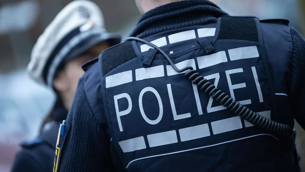 Die-Gewalt-gegen-Polizisten-nimmt-zu-Folge-Beamte-leiden-unter-posttraumatischen-Stoerungen-Die-Resultate-einer-Studie-sollen-hier-helfen