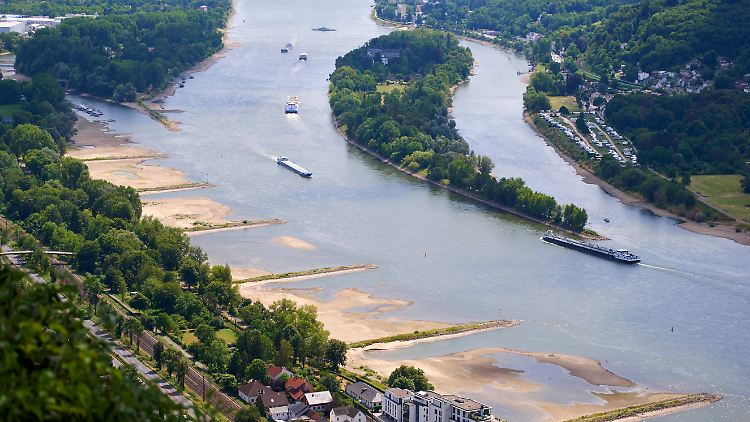 Die Trockenheit sorgt für sinkende Pegelstände.