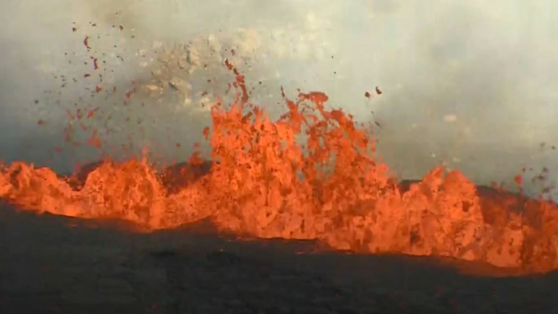 Lava_Vulkan_Island.JPG