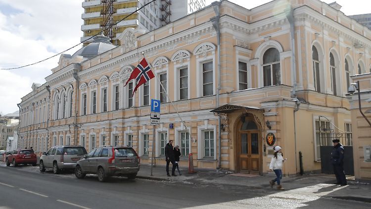 Norwegens Botschafter in Moskau, Rune Resaland, wurde vom Außenministerium einbestellt. Oslo bedauert die Aussagen seiner Diplomatin.