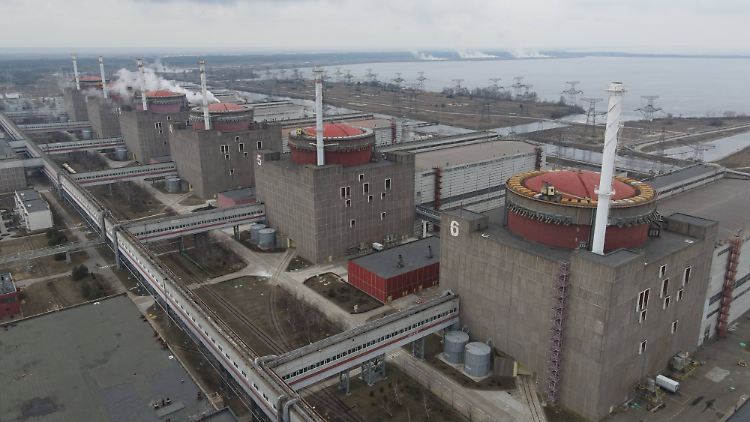 Das Atomkraftwerk Saporischschja wird derzeit von russischen Nuklearspezialisten überwacht.