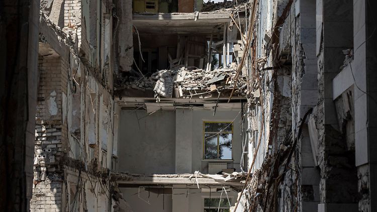 Ein Haus von vielen: Seit dem Überfall im Februar hat die russische Armee unzählige Gebäude in der Ukraine zerstört und Tausende Zivilisten getötet.