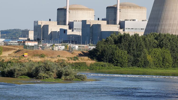 Das Kraftwerk Golfech an der Garonne.