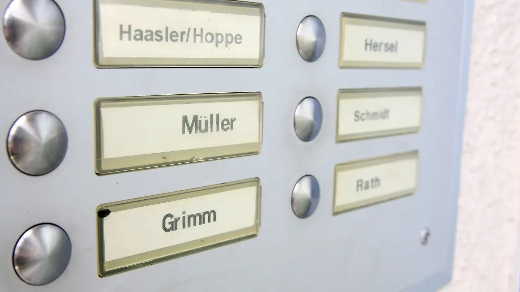 Wer-seinen-Namen-abwandeln-will-unterliegt-strengen-Regeln-Doch-selbst-Mueller-oder-Schmidt-kann-fuer-Probleme-sorgen-die-einen-Wechsel-rechtfertigen