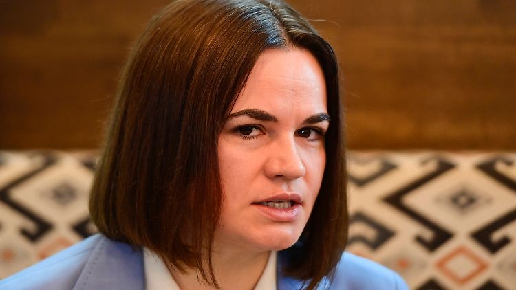 Swetlana Tichanowskaja glaubt nicht, dass viele Belarussen Sympathien für den russischen Angriffskrieg in der Ukraine haben. Im Gegenteil.