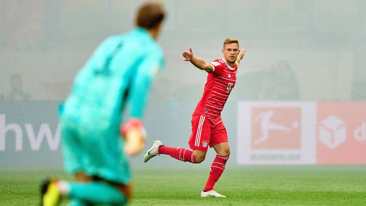 Erst Tor geschossen, dann gewonnen und schließlich Currywurst gegönnt: ein Freitagabend im Leben des Joshua Kimmich.