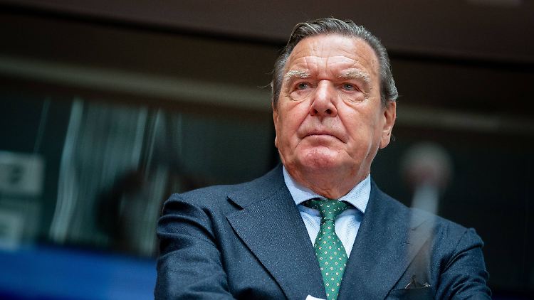 Darf vorerst in der SPD bleiben: Altkanzler Gerhard Schröder.