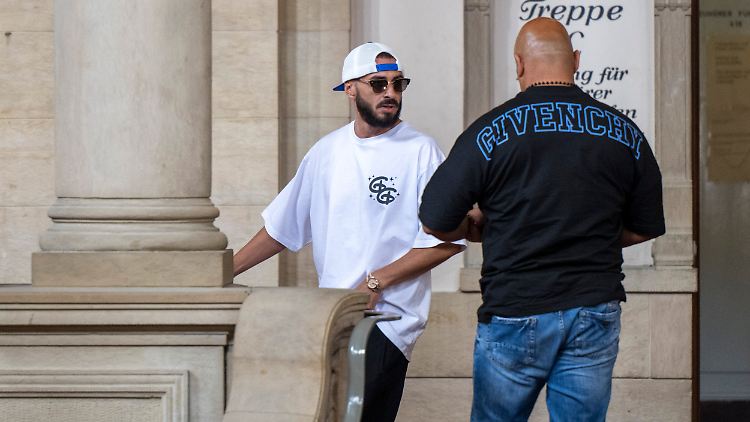 Reden ist Silber, Schweigen ist Gold? Rapper Shindy (l.) verweigerte als Zeuge mehrfach die Aussage. 