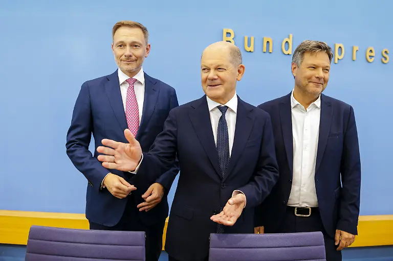 00fea0673c90a57bd44619a3b176c34d