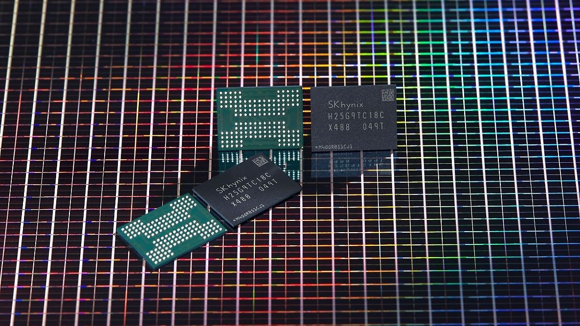 225715047.jpg