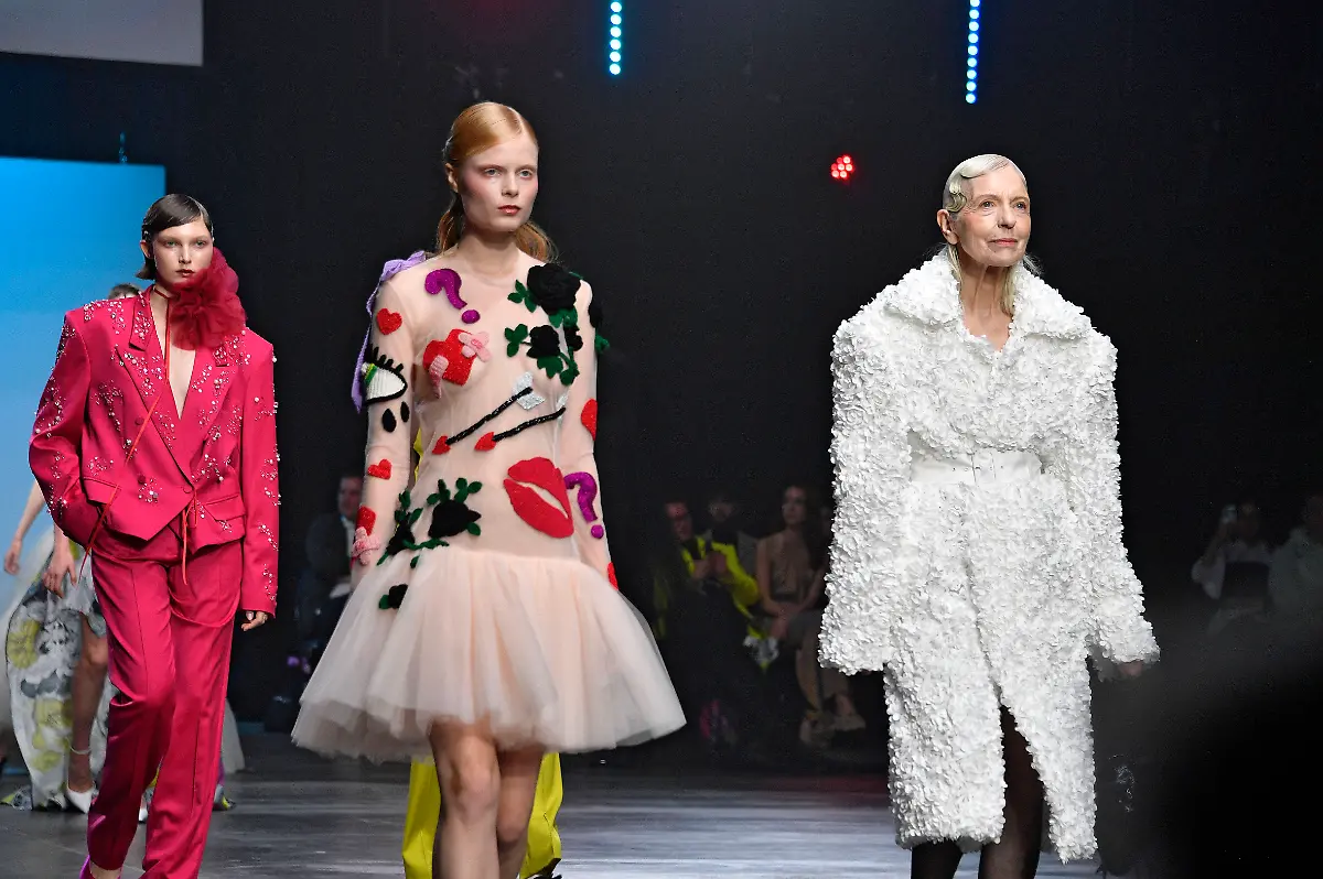 6ffae8cd54db19f57956dd7cd1189a61