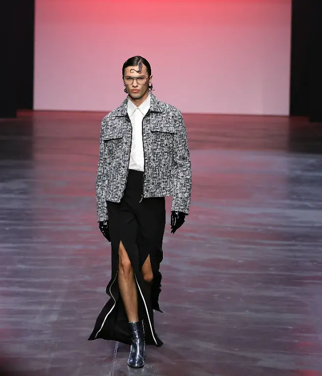 f820bdca7ac3d1797e6e39f71624dff2