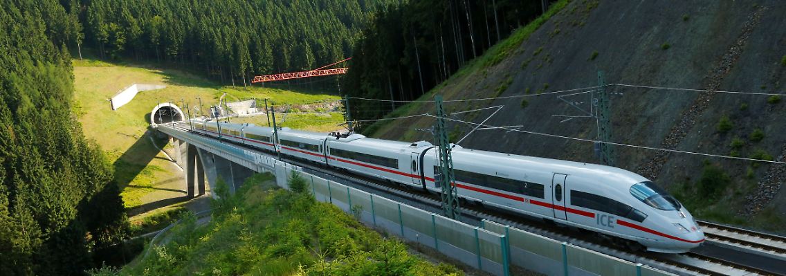 2017-06-14T164453Z_1808977698_RC13E15E2850_RTRMADP_3_GERMANY-RAILWAYS.JPG